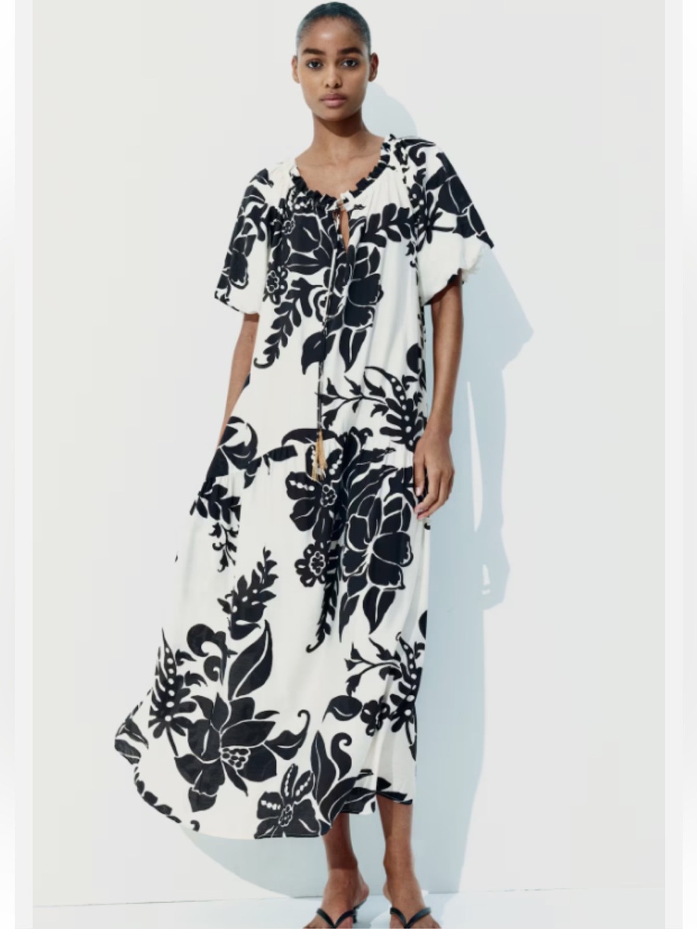 H&M Drawstring Detail Long Flowy Floral Print Dress Size Small